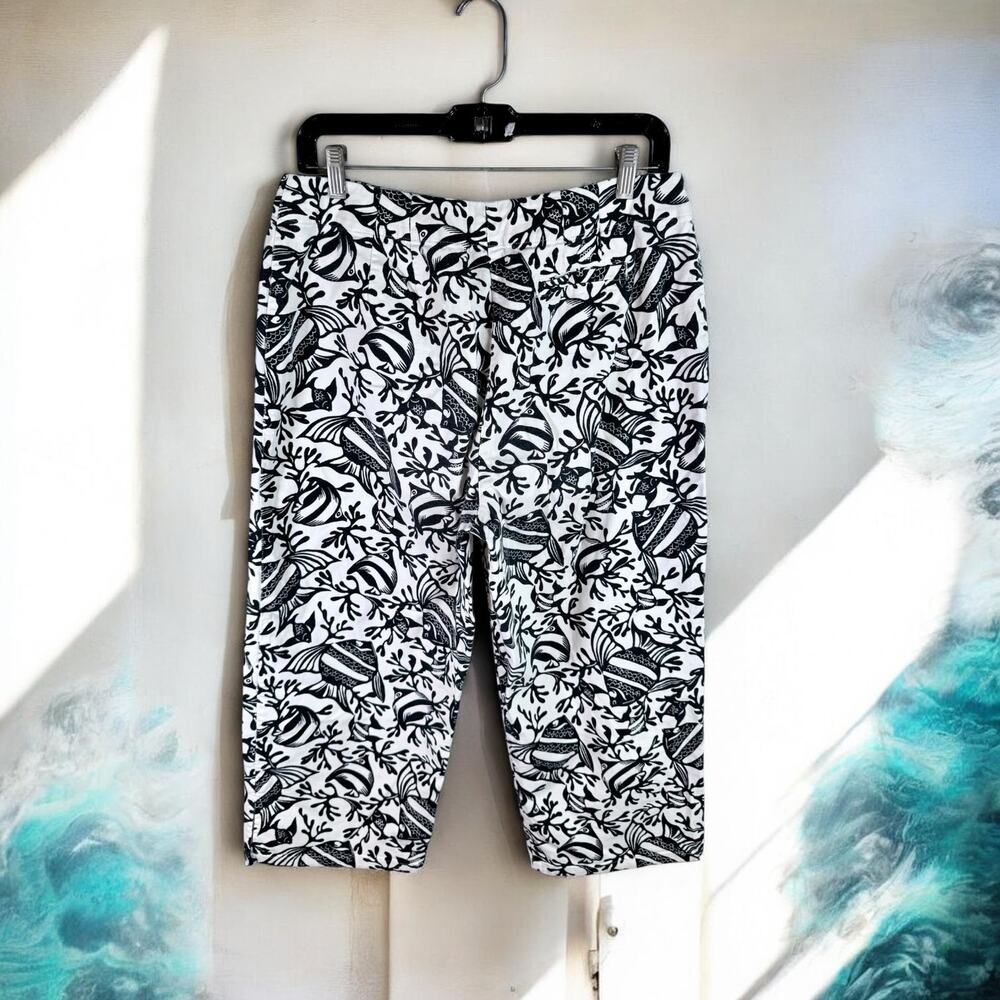Talbots VTG Women's 12 Black & White Fish Tropical Print Capri Pants READ